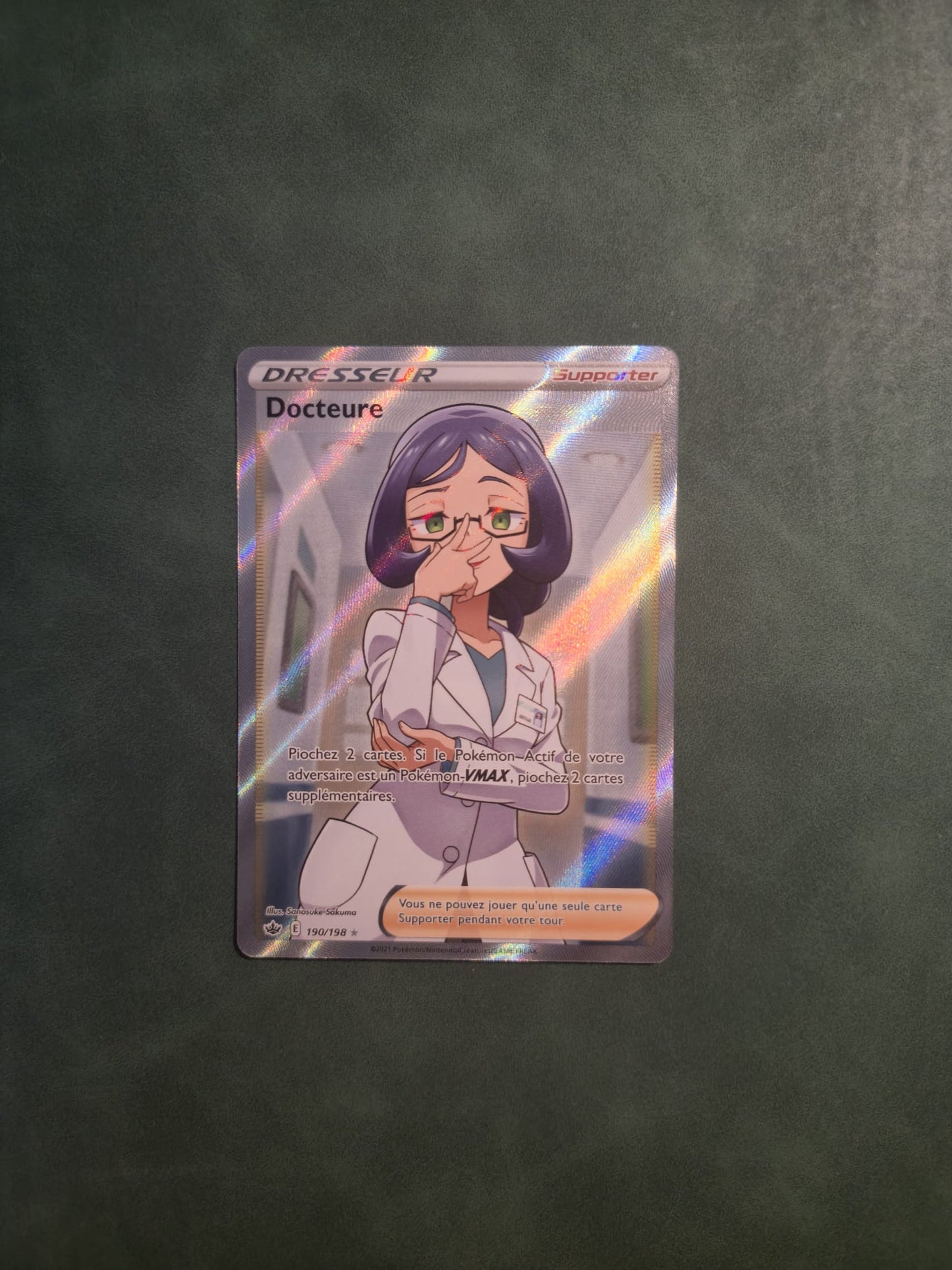 Carte Pokemon Docteure 190